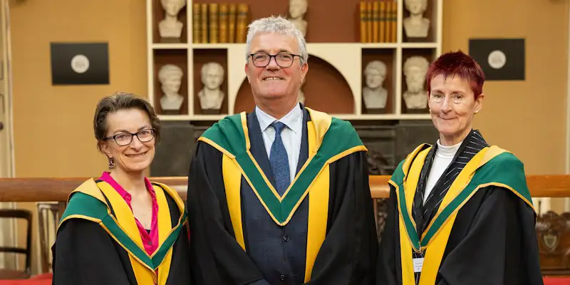 Photo (L-R): Professor Maria McNamara, School of Biological, Earth and Environmental Sciences; Professor John O'Halloran, President of UCC; Professor Caitriona O'Driscoll, School of Pharmacy.