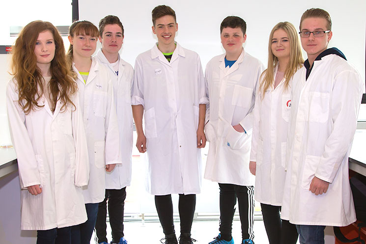 One of the student groups on the 2017 Transition Year Programme run by the School of Biochemistry & Cell Biology, UCC.