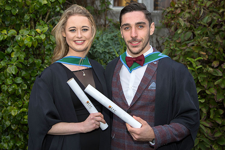 2017 BSc in Biochemistry graduates: Shannon Quilty and Ben Sheehan.
